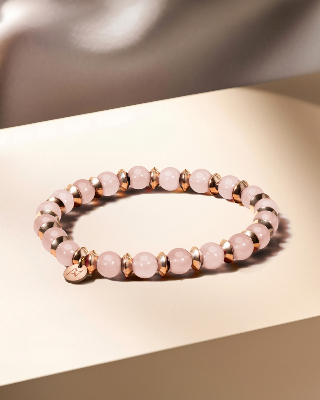 Packshot Bracelet Quartz Rose Comisso