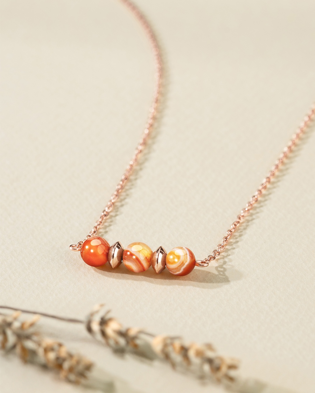 Packshot Pendentif Agate rouge Rossonio