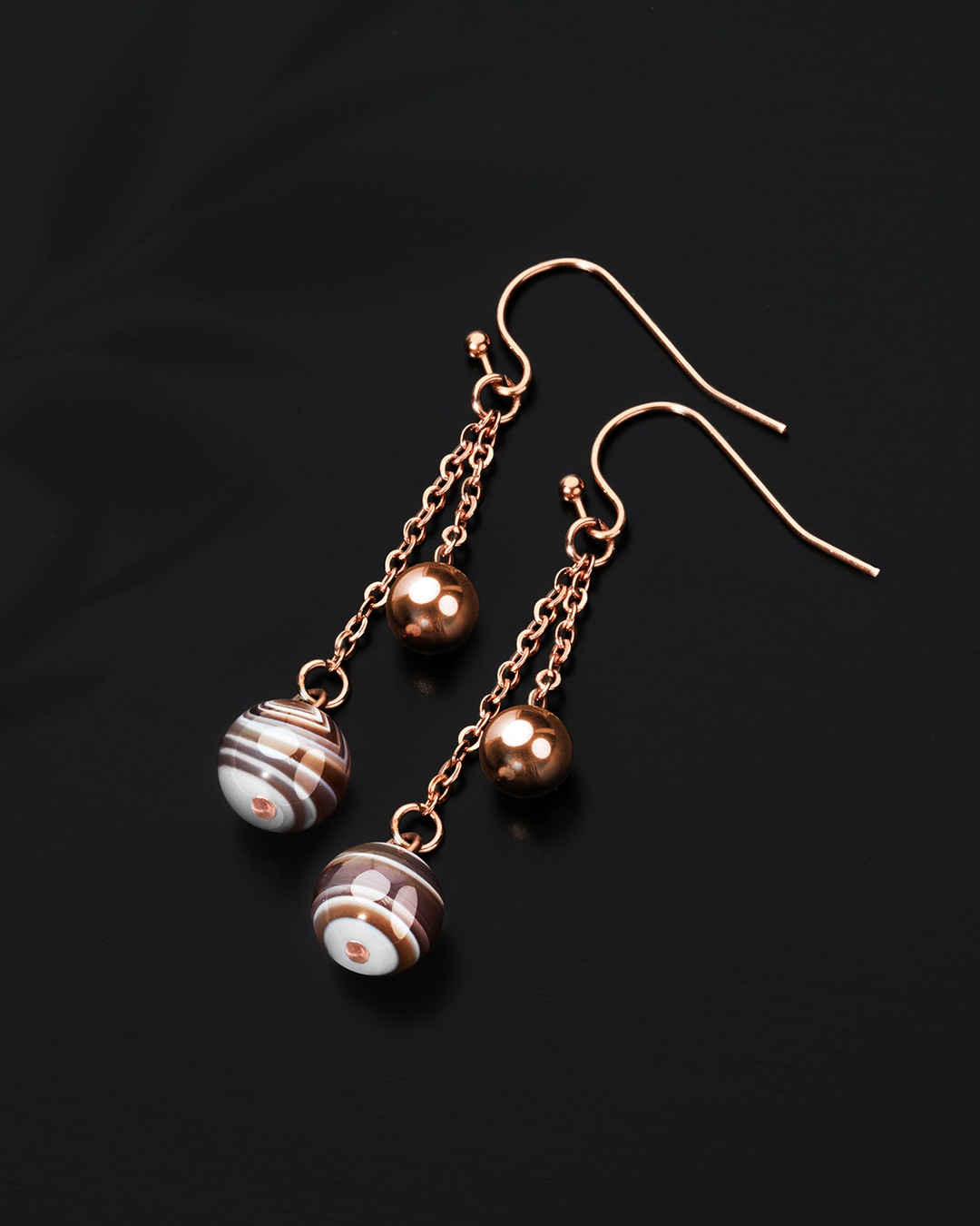 Packshot Boucle d'oreilles Agate du Botswana Avellini Oscuro